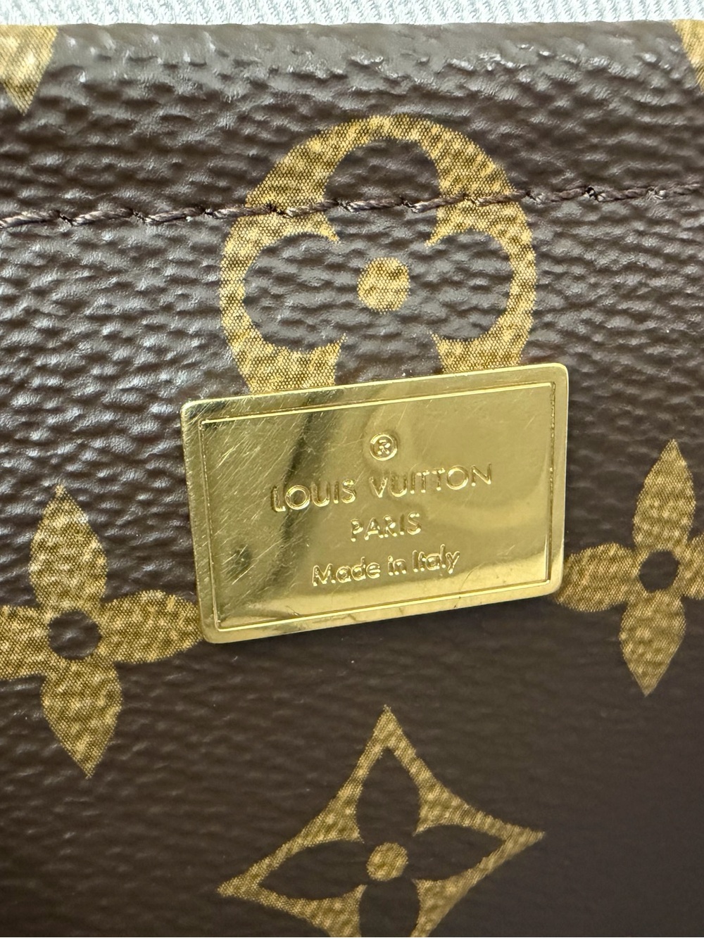 Louis Vuitton Venice Soft Trunk Patent Crossbody Bag - Picture 8 of 12